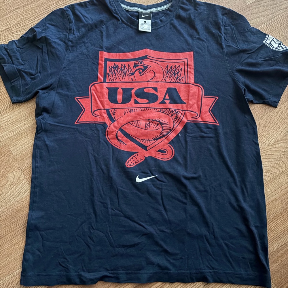 Nike USA Logo Soccer Tee T-Shirt size Large